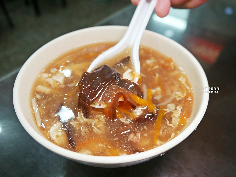 鶯歌美食「品香水餃」超大顆飽滿水餃在地20年 鶯歌美食「品香水餃」超大顆飽滿水餃在地20年