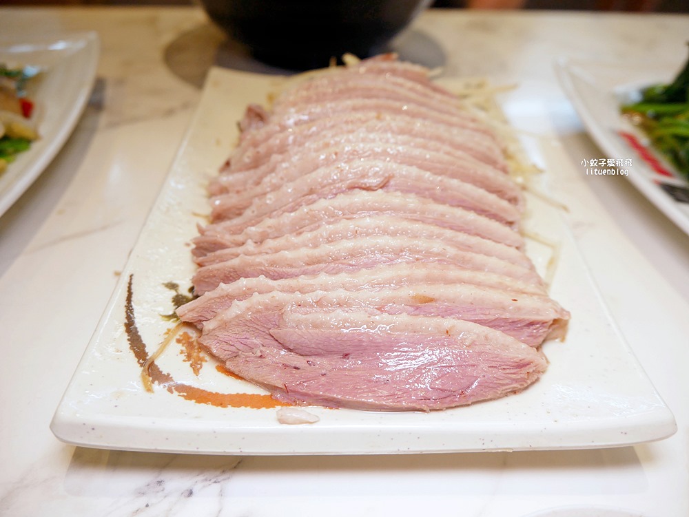 「阿城鵝肉吉林二店」蟬聯六年米其林必比登推介不敗鵝肉已N訪