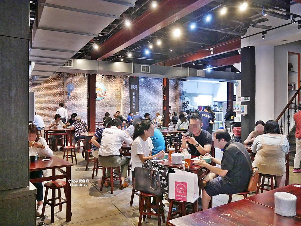 鶯歌景點「鶯歌老街」陶瓷陶藝手拉坯文化體驗與美食商圈