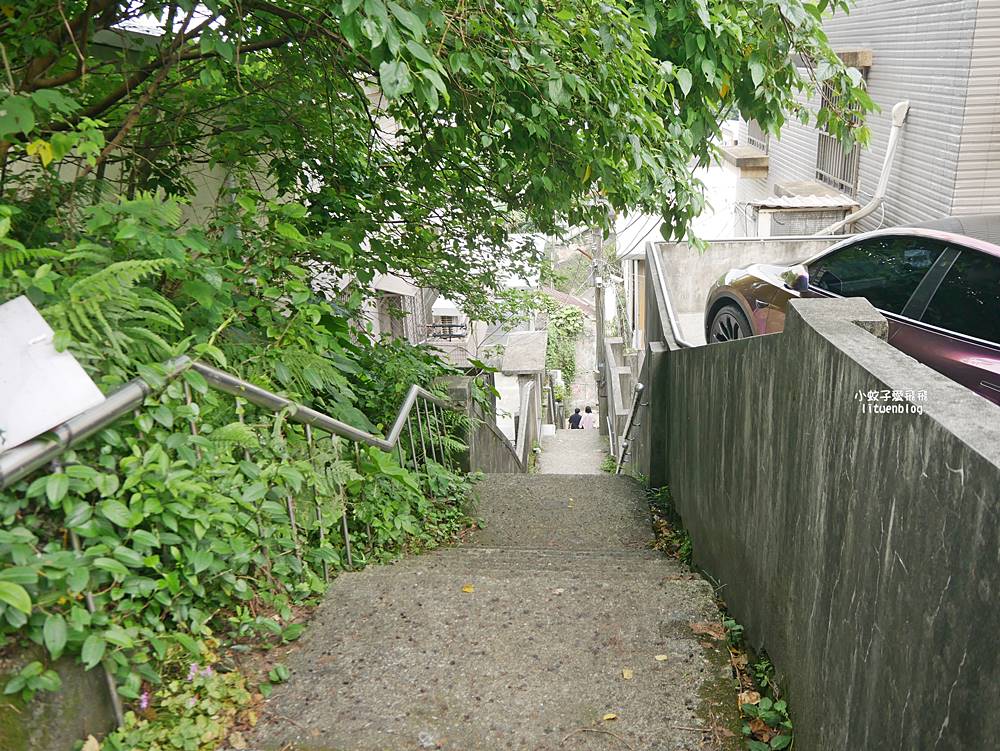 基隆咖啡廳「After5步驟六基隆店」隱身山城社區清閒幽靜