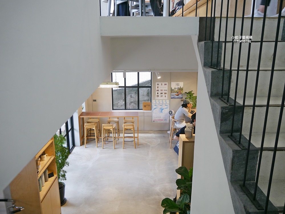 基隆咖啡廳「After5步驟六基隆店」隱身山城社區清閒幽靜