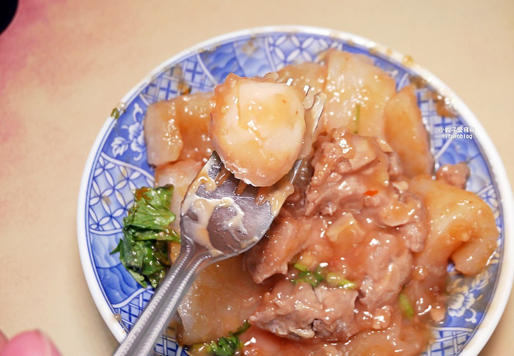 三峽美食「池家肉圓三峽愛國店、民生店」在地市場的人氣肉圓50年老店