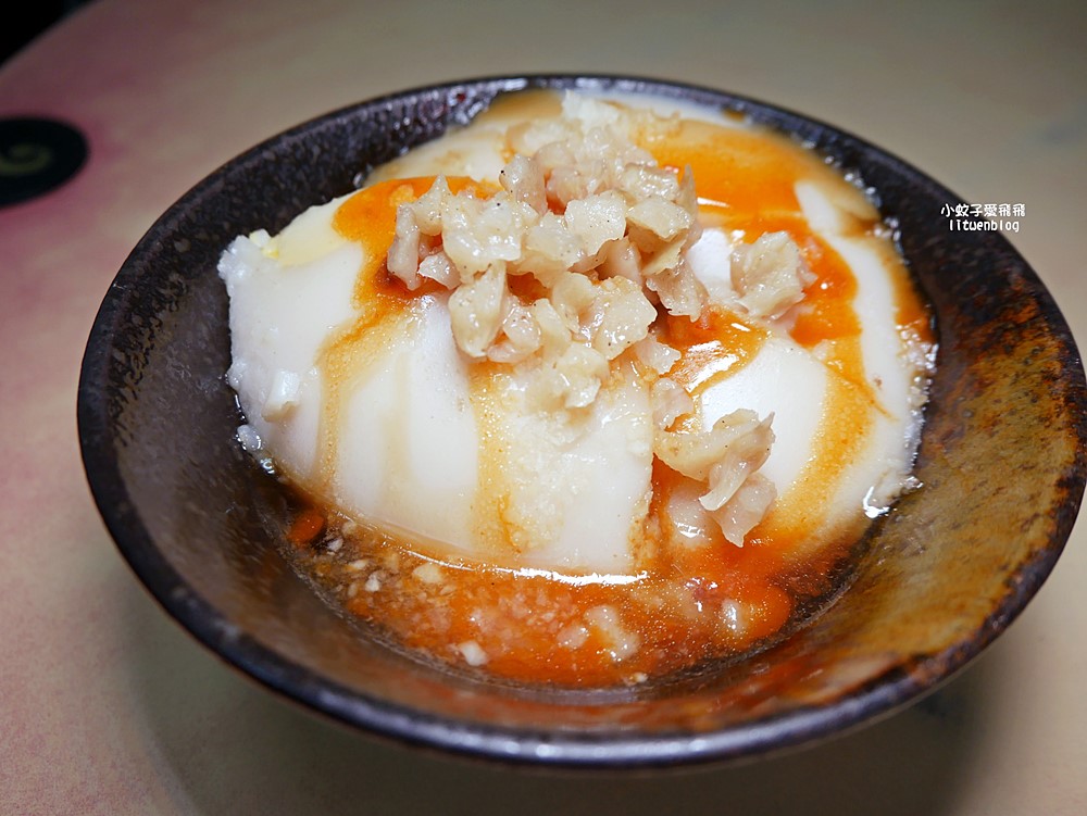 三峽美食「池家肉圓三峽愛國店、民生店」在地市場的人氣肉圓50年老店