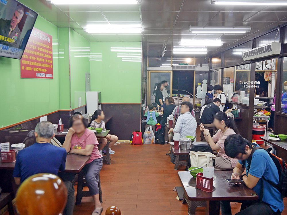 吳興街美食「加油添醋烏醋乾麵」二訪平凡味美乾拌麵，辣泡蛋帶勁開胃