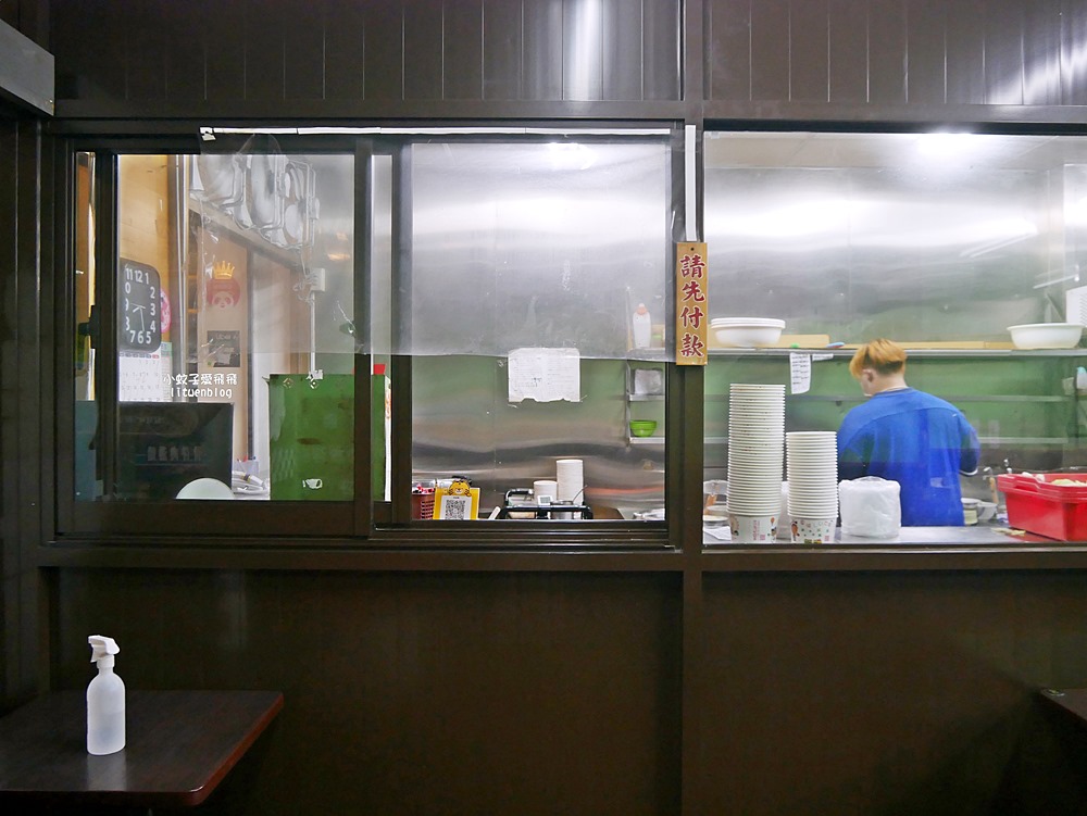 吳興街美食「加油添醋烏醋乾麵」二訪平凡味美乾拌麵,辣泡蛋帶勁開胃 吳興街美食「加油添醋烏醋乾麵」二訪平凡味美乾拌麵,辣泡蛋帶勁開胃