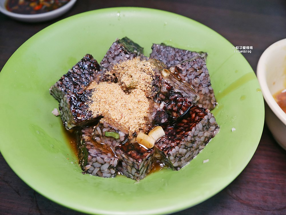 吳興街美食「加油添醋烏醋乾麵」二訪平凡味美乾拌麵,辣泡蛋帶勁開胃 吳興街美食「加油添醋烏醋乾麵」二訪平凡味美乾拌麵,辣泡蛋帶勁開胃