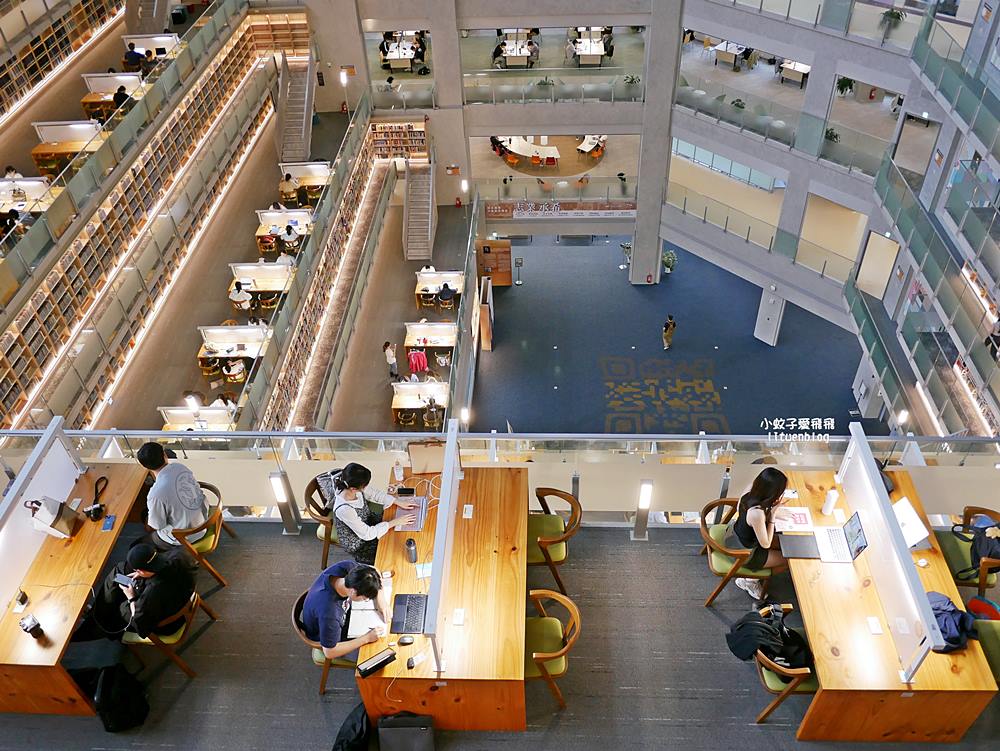 政治大學「達賢圖書館」湖濱山景校園&超絕美圖書館