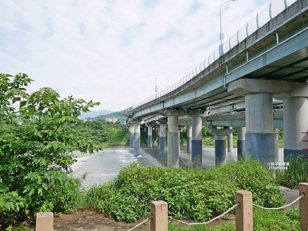 新北鶯歌自行車道|大漢溪左岸山水秘境,親子輕鬆騎、鳶山堰河岸美景一日遊攻略 新北鶯歌自行車道|大漢溪左岸山水秘境,親子輕鬆騎、鳶山堰河岸美景一日遊攻略