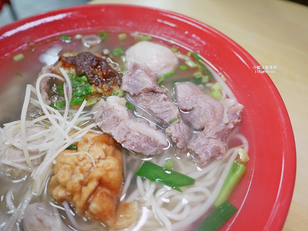 萬華美食「艋舺阿婆冬粉」70年接地氣麵店，全餐麵用料一次滿足