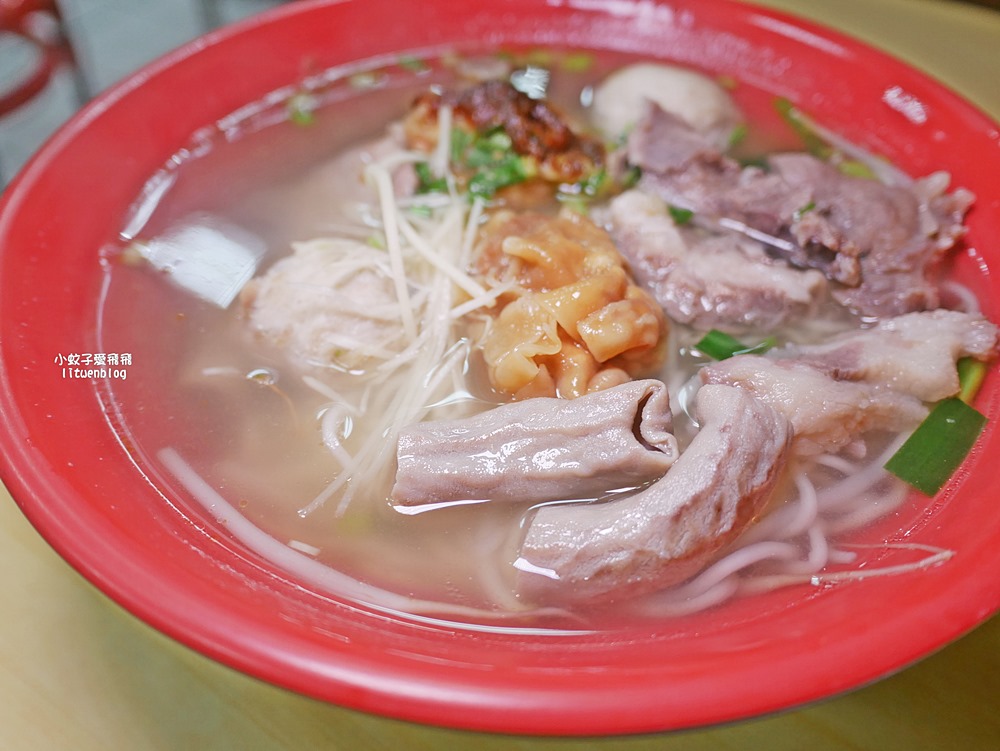 萬華美食「艋舺阿婆冬粉」70年接地氣麵店，全餐麵用料一次滿足