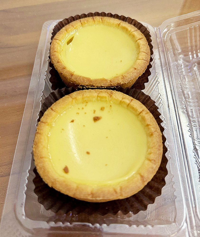 南港昆陽「柯老二糕餅」招牌必買台式幸福蛋塔厚實香酥