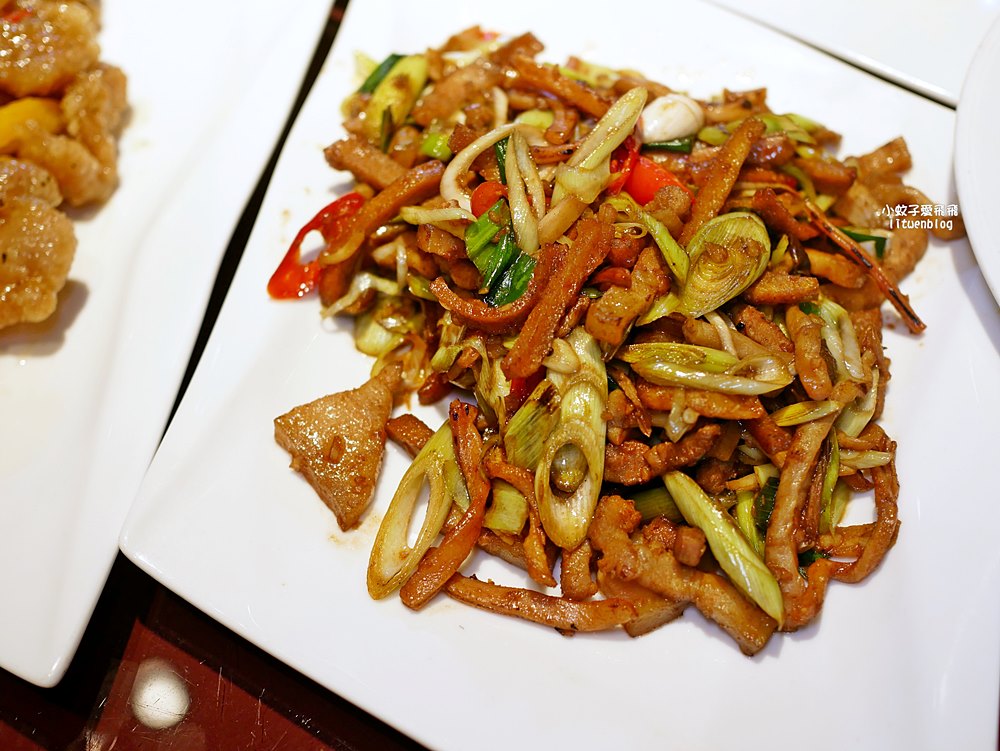 粵亮廣式料理吃到飽50道粵菜港點無限供應2小時