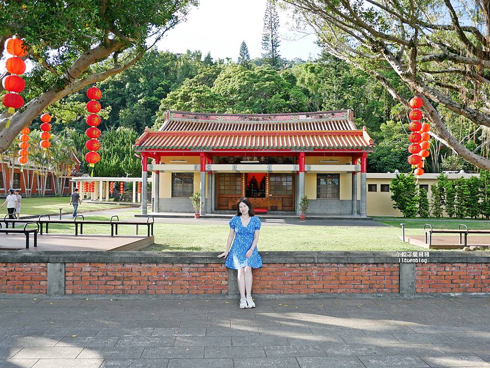 北投景點「行天宮北投分宮」造景優美遠眺關渡平原，還有附設圖書館