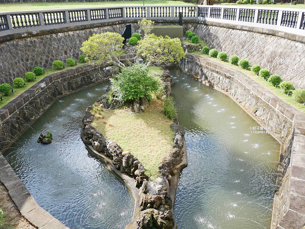 北投景點「行天宮北投分宮」造景優美遠眺關渡平原，還有附設圖書館