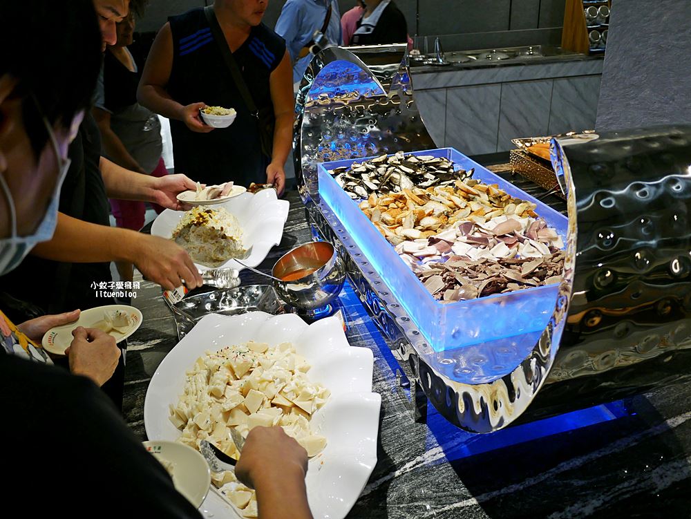 全台最大「貴族世家板橋板新店」380元起百道自助吧鮮作料理吃到飽