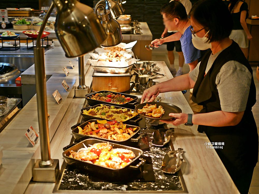 MJ Kitchen下午茶吃到飽899元南洋風味免服務費，高CP值台北自助餐推薦