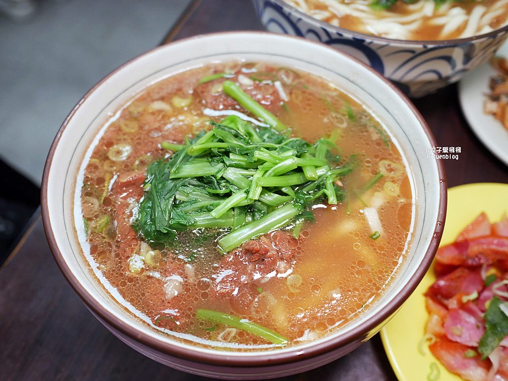 金華街「廖家牛肉麵」超過40年祖傳精華湯頭每日只賣4小時 金華街「廖家牛肉麵」超過40年祖傳精華湯頭每日只賣4小時