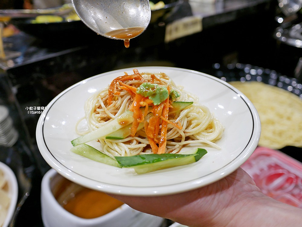 桃園吃到飽「艾佳牛排館」300元起自助吧高CP值吃到飽