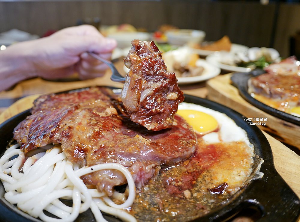 桃園吃到飽「艾佳牛排館」300元起自助吧高CP值吃到飽