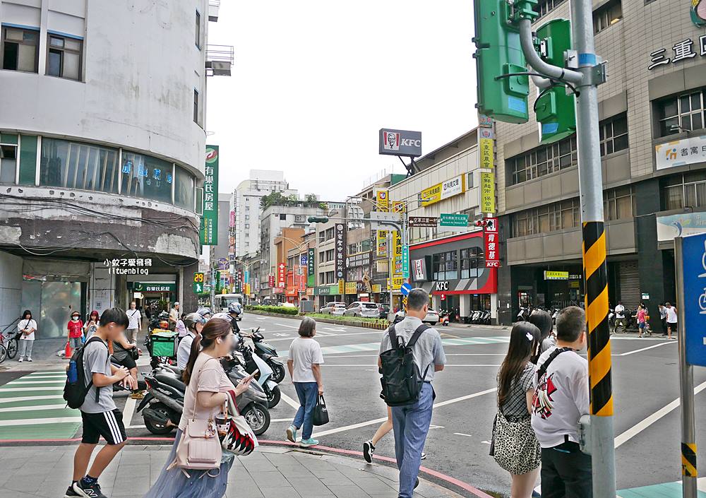 2025大稻埕煙火「三重忠孝碼頭」絕佳的拍攝美照觀賞景點