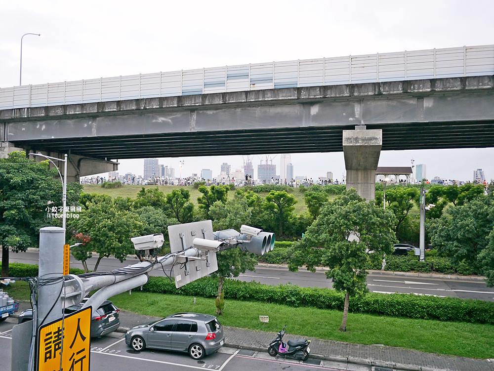 2025大稻埕煙火「三重忠孝碼頭」絕佳的拍攝美照觀賞景點