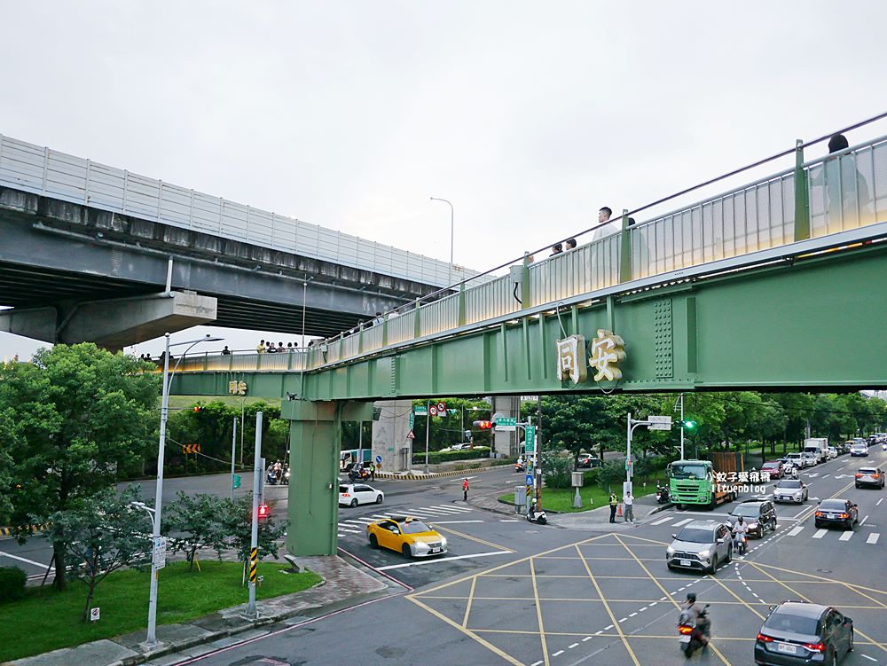 2025大稻埕煙火「三重忠孝碼頭」絕佳的拍攝美照觀賞景點