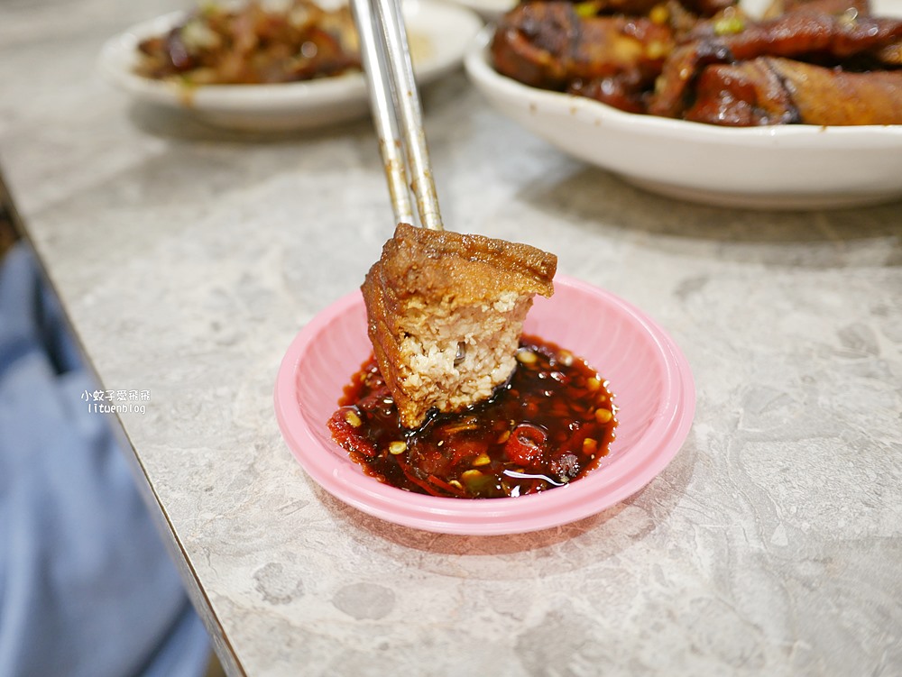 「老牌張豬腳飯」超過6000則評論冠上台北必吃豬腳