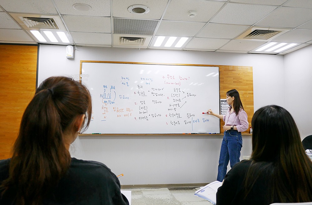 韓語補習班推薦「驅勢英日韓-中壢校」基礎扎根到攻下TOPIK韓語檢定，台北、大直、桃園、中壢、南崁新竹皆可上課