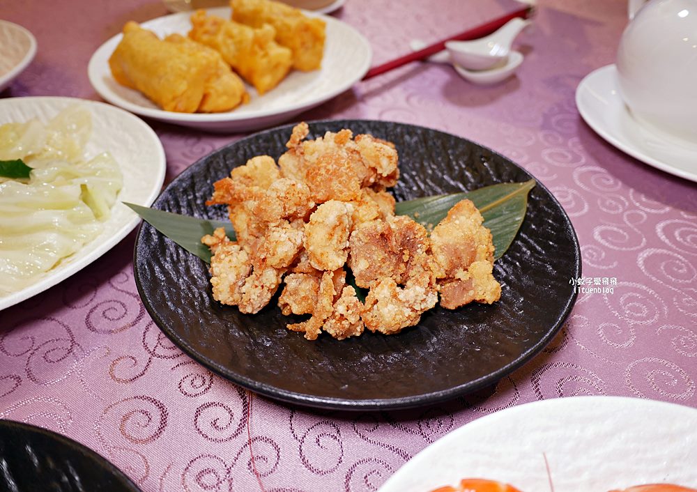 家宴中餐廳吃到飽超過55道粵滬川式料理1080元無限點