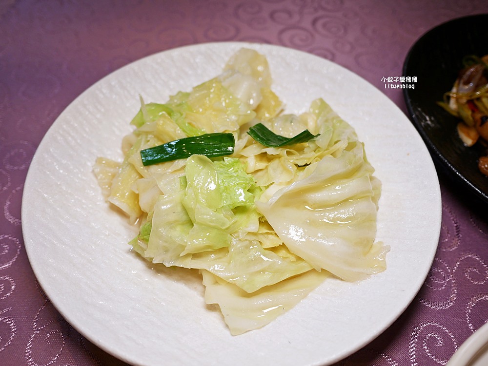 家宴中餐廳吃到飽超過55道粵滬川式料理1080元無限點