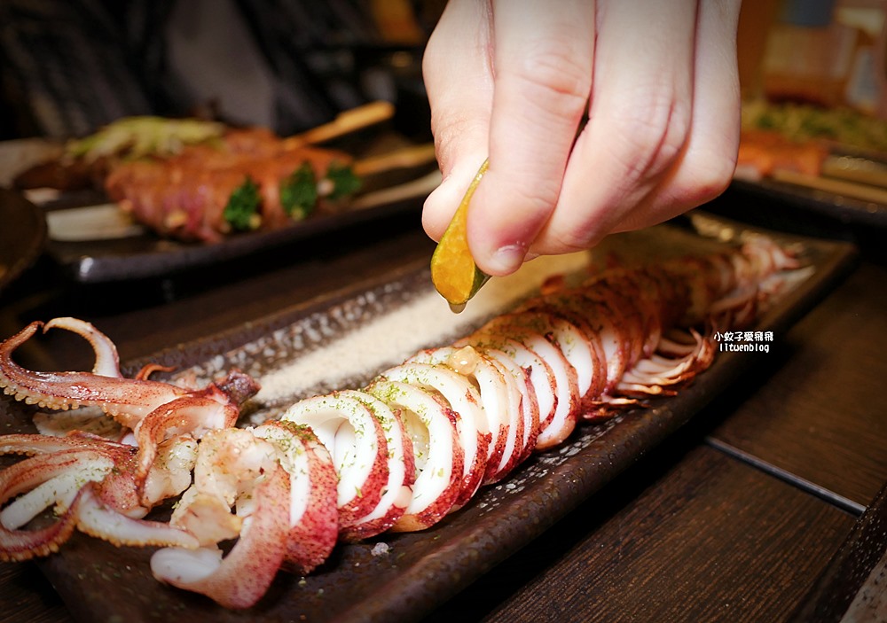 三重美食「老串角居酒屋三重店」超過百道料理，聚餐小酌深夜食堂首選