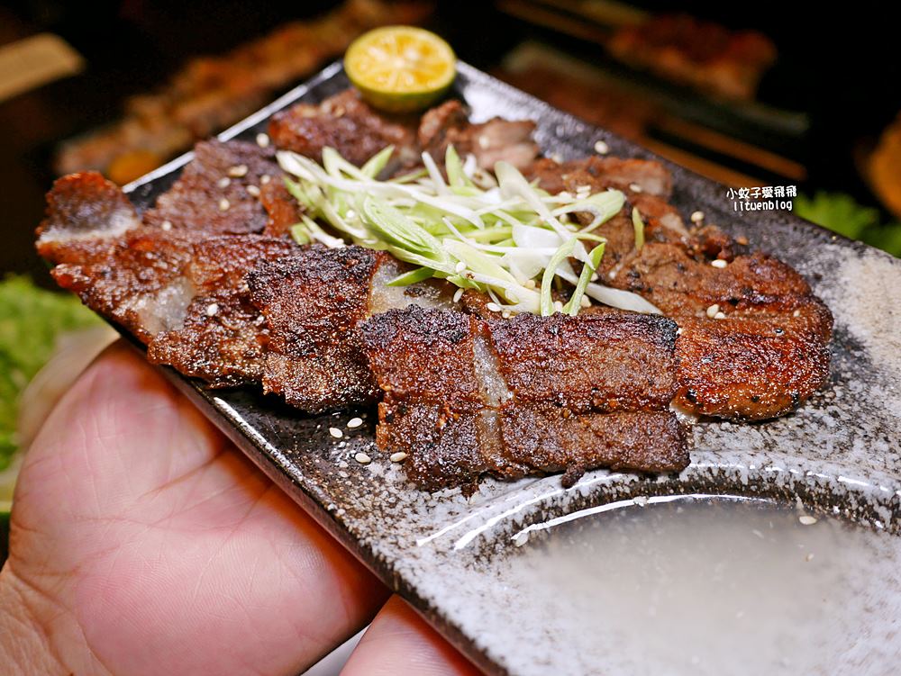 三重美食「老串角居酒屋三重店」超過百道料理，聚餐小酌深夜食堂首選