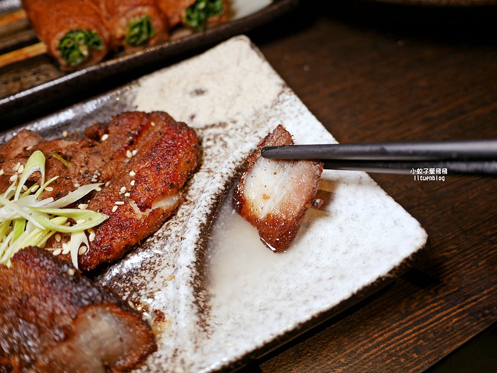 三重美食「老串角居酒屋三重店」超過百道料理，聚餐小酌深夜食堂首選
