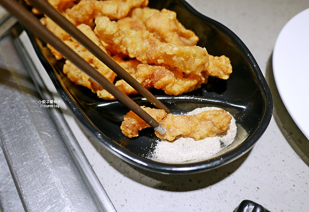 「海底撈火鍋慶城店」附加價值最高、情緒價值給滿、用餐感受極好
