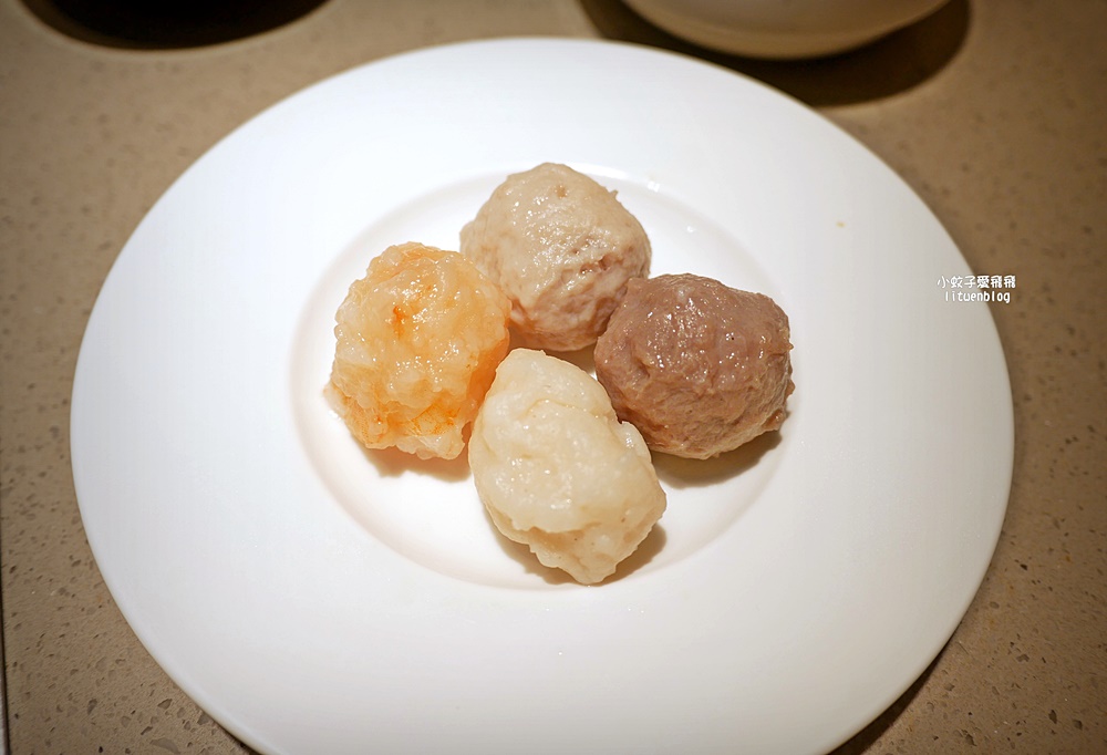 「海底撈火鍋慶城店」附加價值最高、情緒價值給滿、用餐感受極好