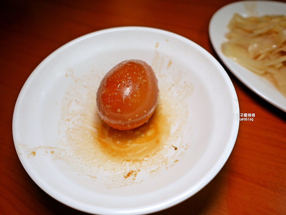 中山國小站美食「黃記魯肉飯」雙城街夜市旁排隊魯肉飯觀光客朝聖指定,米其林推薦 中山國小站美食「黃記魯肉飯」雙城街夜市旁排隊魯肉飯觀光客朝聖指定,米其林推薦