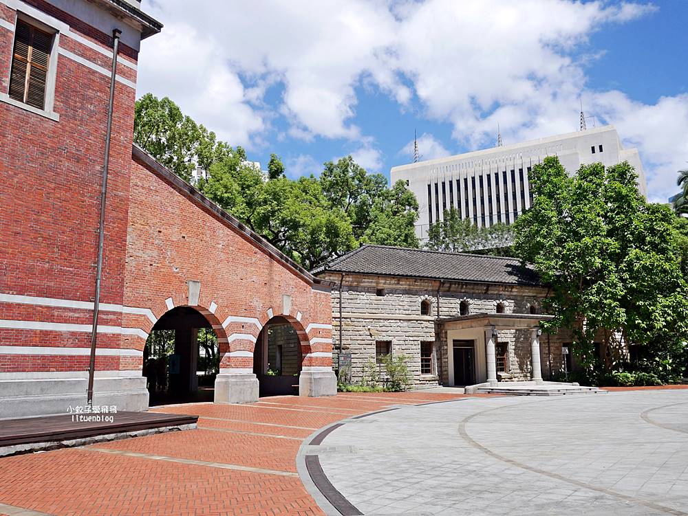 「國立臺灣博物館南門館」日治時期樟腦鴉片製造廠,超美水池紅樓小白宮 「國立臺灣博物館南門館」日治時期樟腦鴉片製造廠,超美水池紅樓小白宮