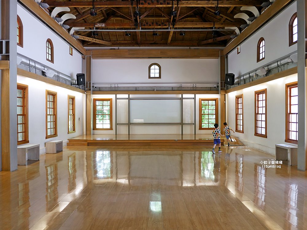 「國立臺灣博物館南門館」日治時期樟腦鴉片製造廠,超美水池紅樓小白宮 「國立臺灣博物館南門館」日治時期樟腦鴉片製造廠,超美水池紅樓小白宮