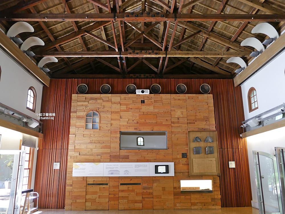 「國立臺灣博物館南門館」日治時期樟腦鴉片製造廠,超美水池紅樓小白宮 「國立臺灣博物館南門館」日治時期樟腦鴉片製造廠,超美水池紅樓小白宮