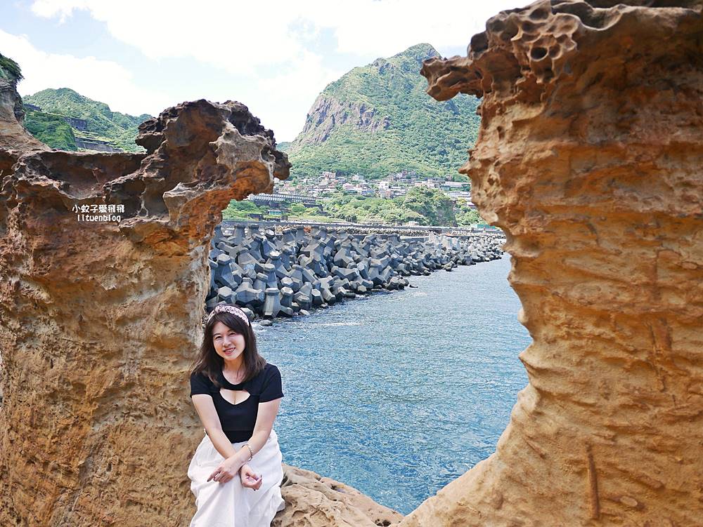 水湳洞秘境「大野狼與小綿羊岩」動感優美的天然海蝕岩ig熱點