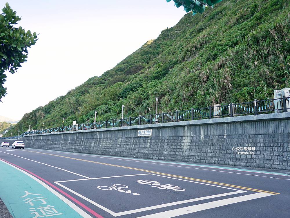 望海巷跨海景觀橋、八斗子車站北台灣最美的跨海自行車步道與鐵道