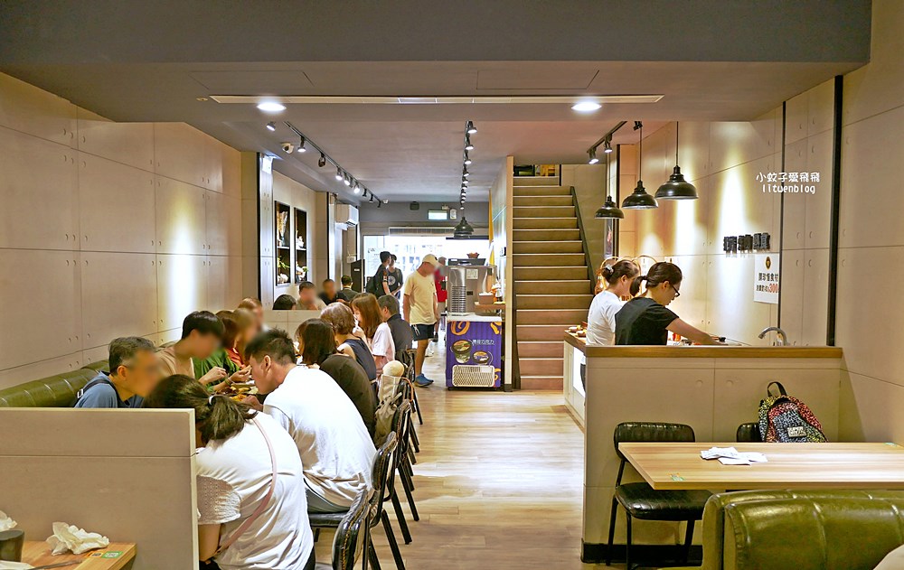 二訪「貴族世家mini大安信義店」排餐+自助吧吃到飽不用300元還免服務費