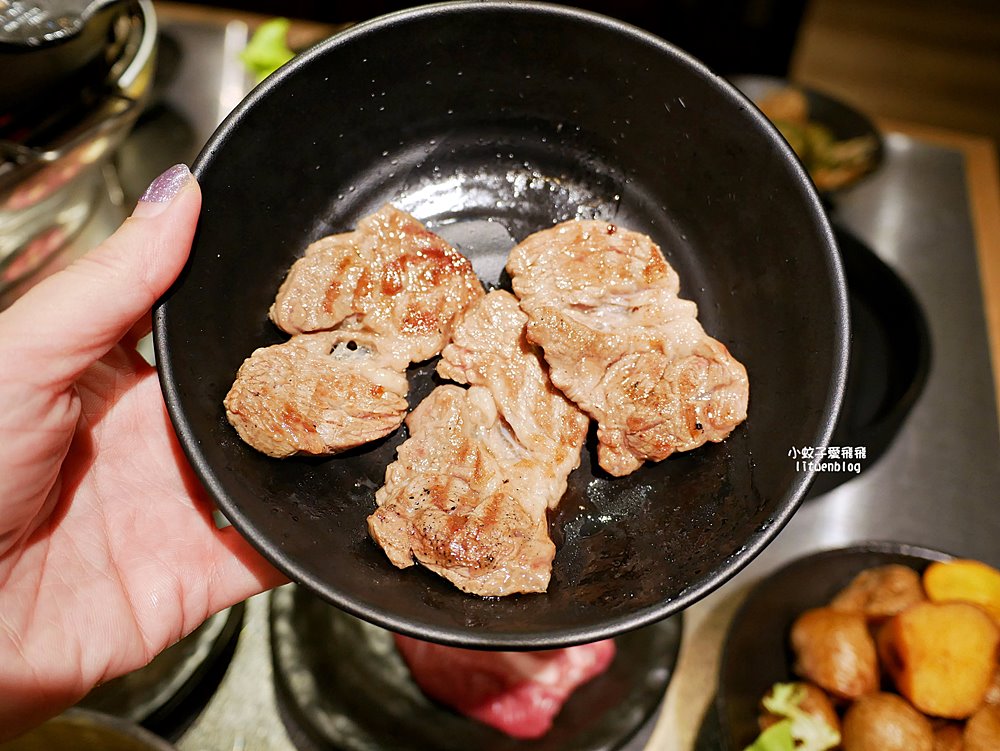 台北中山「旭川成吉思汗大黑屋 ASAHIKAWA JINGISUKAN DAIKOKUYA」北海道超人氣烤羊肉名店新開幕 台北中山「旭川成吉思汗大黑屋 ASAHIKAWA JINGISUKAN DAIKOKUYA」北海道超人氣烤羊肉名店新開幕