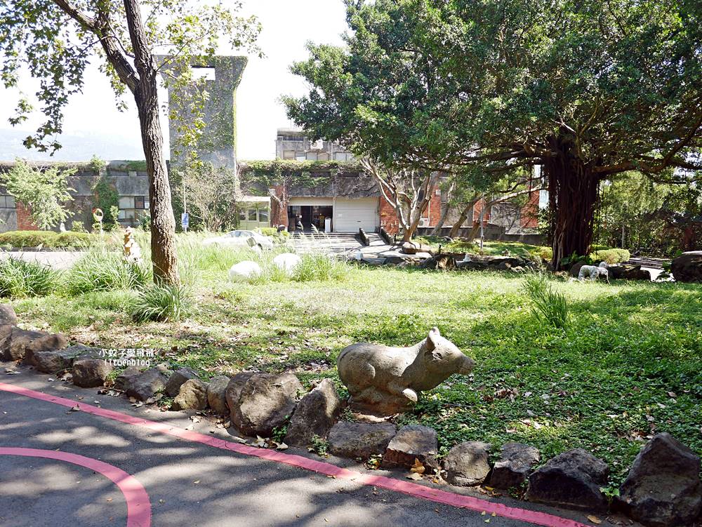 北投景點「國立臺北藝術大學」關渡平原大屯山遼闊景觀,台灣首座大學美術館關渡美術館 北投景點「國立臺北藝術大學」關渡平原大屯山遼闊景觀,台灣首座大學美術館關渡美術館