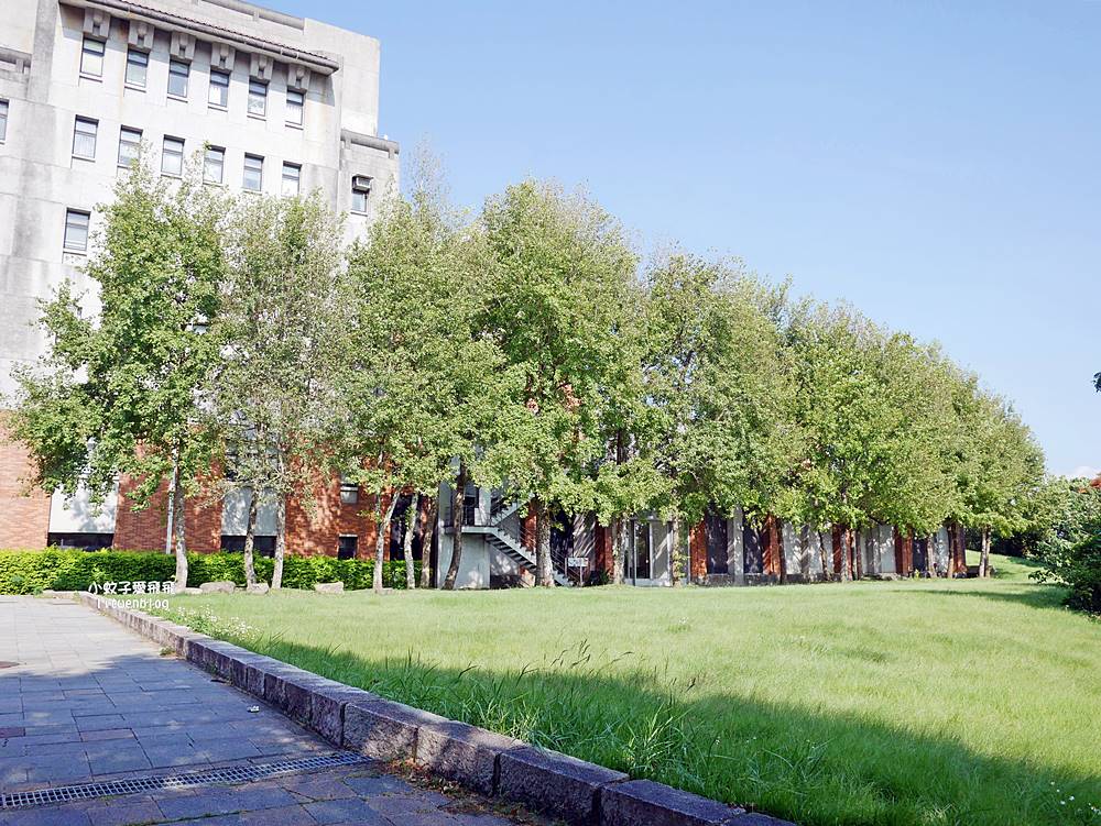 北投景點「國立臺北藝術大學」關渡平原大屯山遼闊景觀,台灣首座大學美術館關渡美術館 北投景點「國立臺北藝術大學」關渡平原大屯山遼闊景觀,台灣首座大學美術館關渡美術館