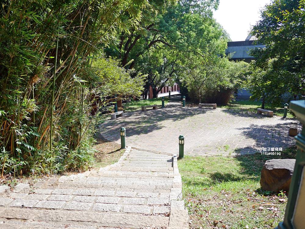 北投景點「國立臺北藝術大學」關渡平原大屯山遼闊景觀,台灣首座大學美術館關渡美術館 北投景點「國立臺北藝術大學」關渡平原大屯山遼闊景觀,台灣首座大學美術館關渡美術館