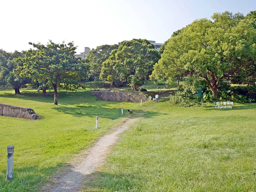 北投景點「國立臺北藝術大學」關渡平原大屯山遼闊景觀,台灣首座大學美術館關渡美術館 北投景點「國立臺北藝術大學」關渡平原大屯山遼闊景觀,台灣首座大學美術館關渡美術館