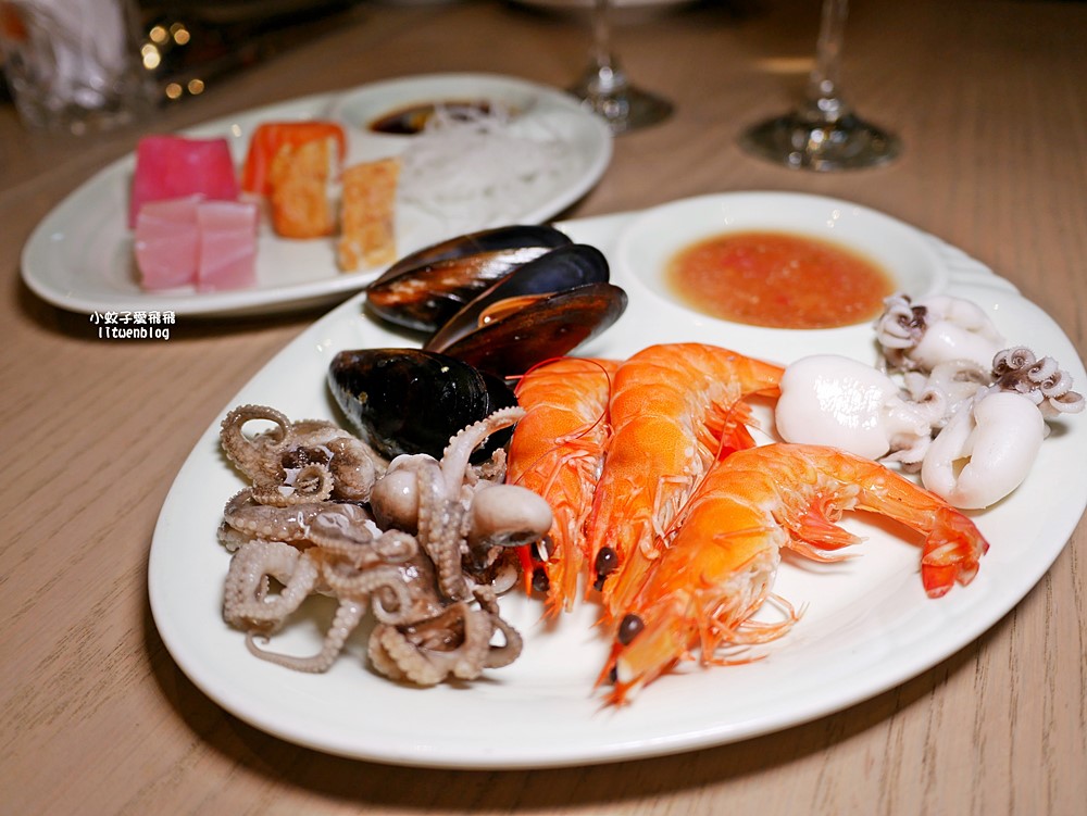 台北新板希爾頓酒店悅市集限時優惠享三款和牛吃到飽