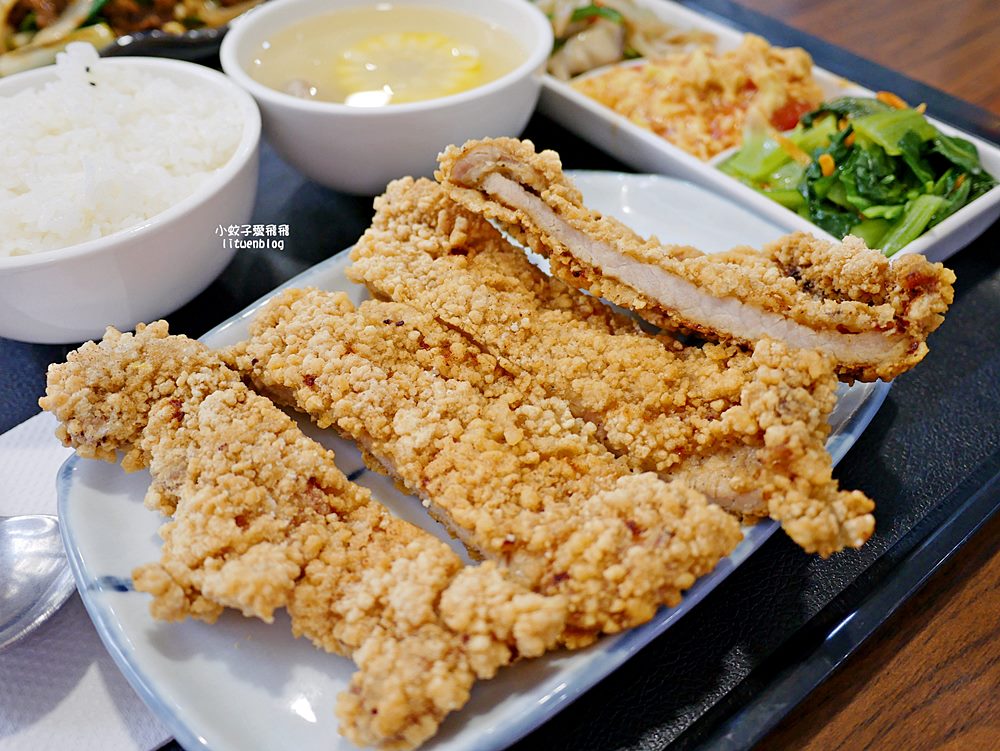 士林美食「胃太小私房菜」家常菜套餐選擇豐富&老闆自釣魚私房料理