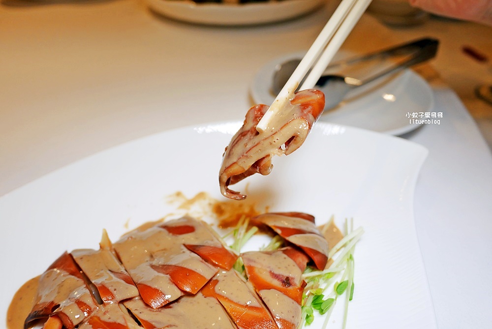 歐華酒店「歐華軒」春酒尾牙經典風味粵菜三桌就能開席